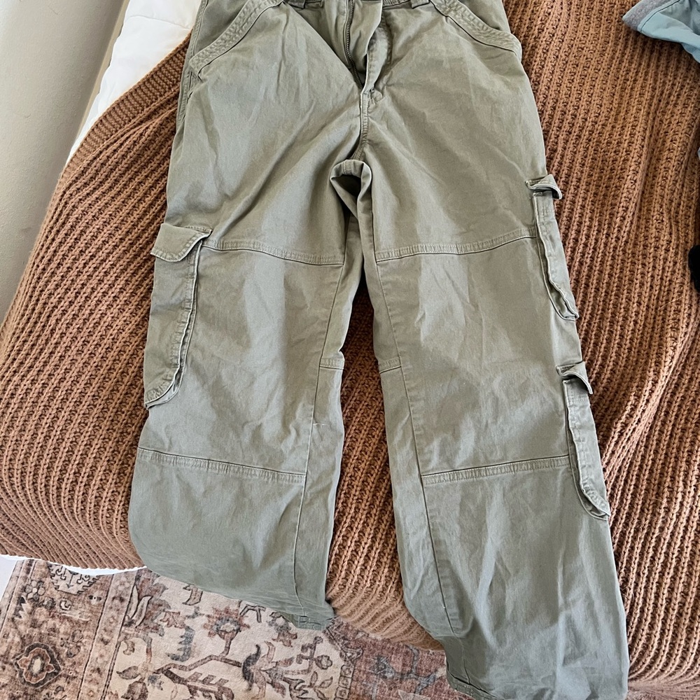Abercrombie & Fitch Olive Green Cargo Pants